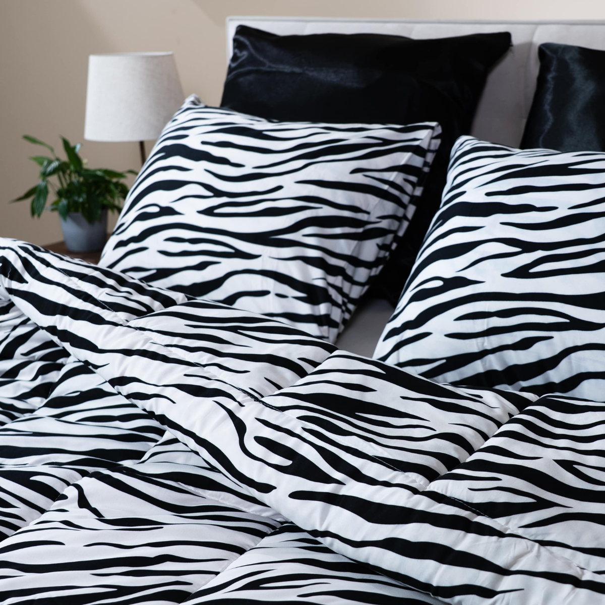 Zelesta Wonderbed - Zebra Skin