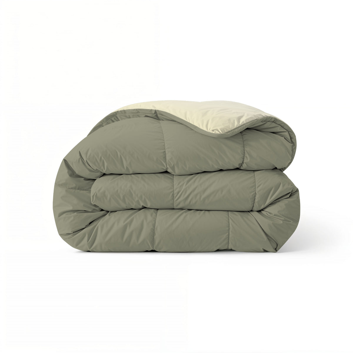 Het Zelesta Comfort Duo Dekbed in olijfgroen en crème, ideaal voor alle seizoenen, is netjes opgevouwen en uitgestald tegen een effen witte achtergrond.