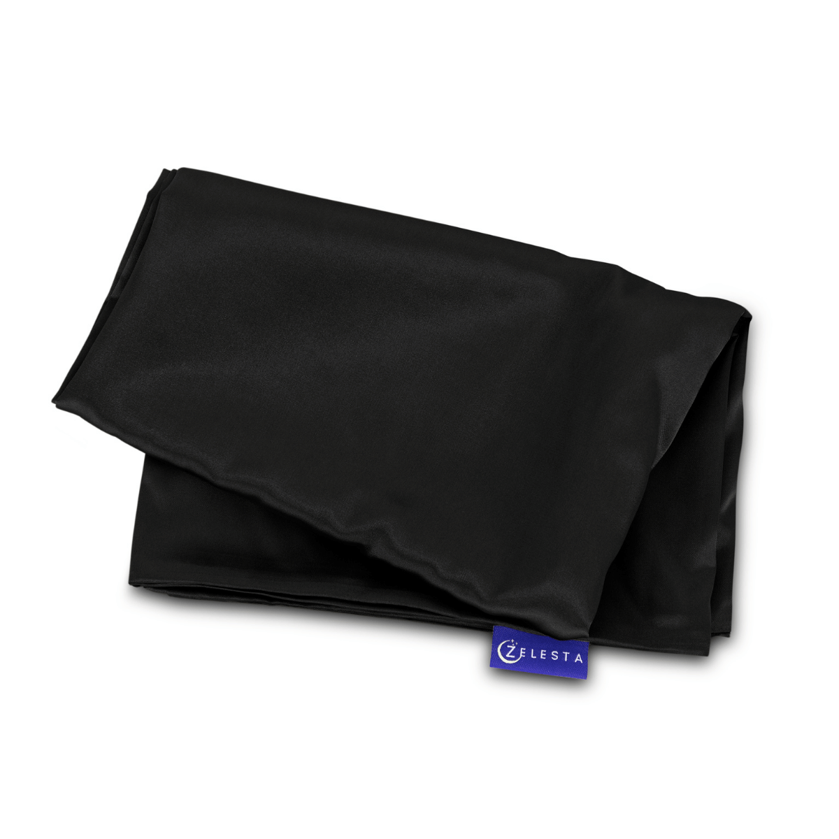 De Zelesta Sleeping Beauty Set - Universal Black bevat een gevouwen zwart satijnen kussensloop met een blauw ZLESTA label, dat elegante anti-verouderingsvoordelen biedt die vergelijkbaar zijn met een kussensloop van moerbeizijde.