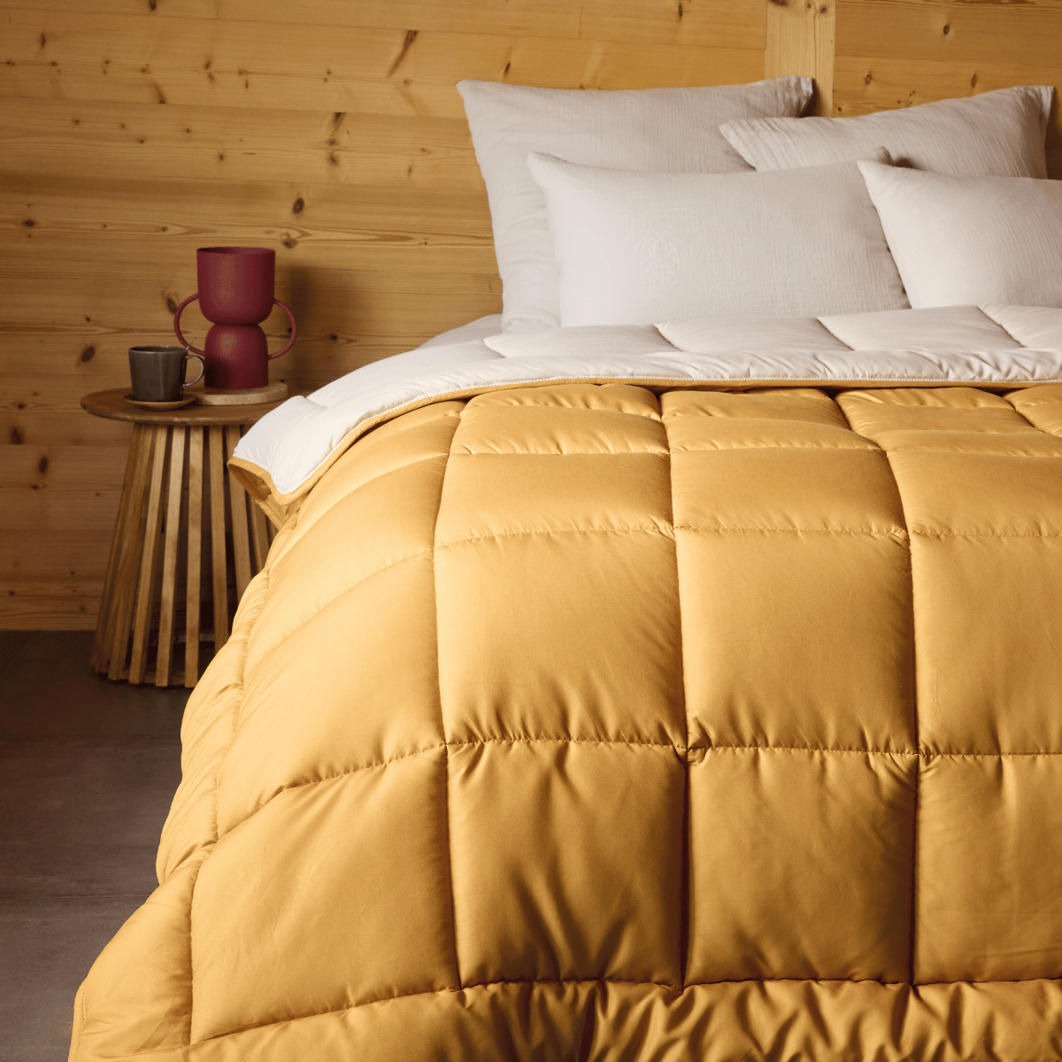 Sfeerbeeld van Zelesta Easybed Light - Okergeel & Linnen dekbed