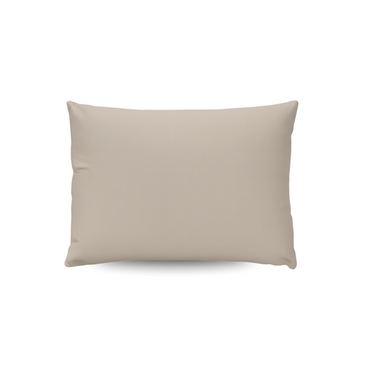 Een Zelesta Wonderbed Kussensloop Set van 2 in Warm Sand (60x70cm) met superzachte microvezel kussenslopen is gecentreerd op een witte achtergrond.