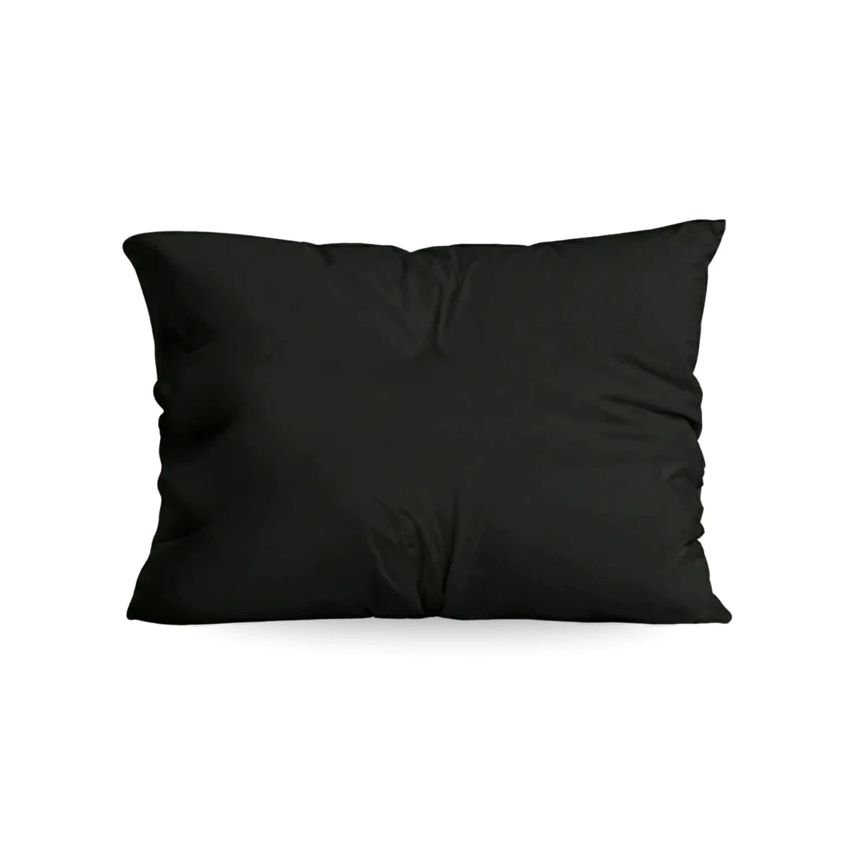 Een set van twee zwarte Zelesta Comfort Uni kussenslopen (60x70cm) met een gladde afwerking is afgebeeld op een witte achtergrond; ze zijn wasmachine geschikt en eenvoudig te onderhouden.