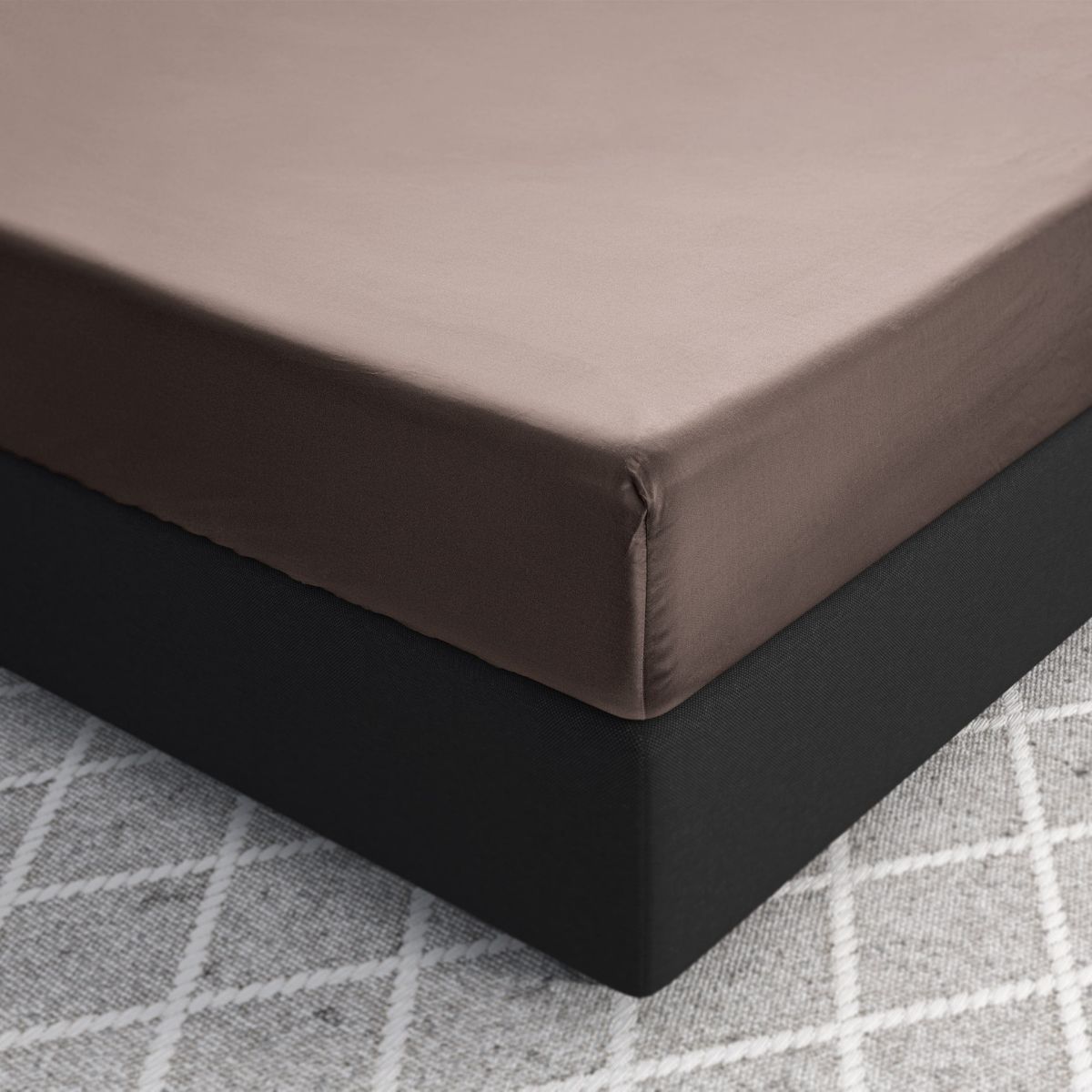 Primaviera Satijnen Deluxe Hoeslaken Taupe