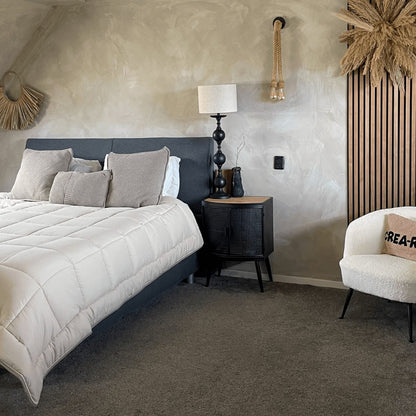 Sfeerbeeld van Zelesta Easybed Light - Taupe & Linnen dekbed